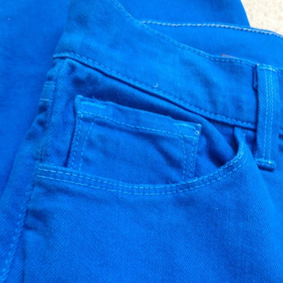NYDJ Cuffed Capri Jeans Blue - Picture 3 of 8